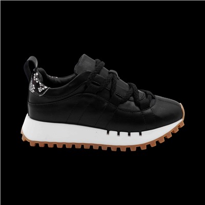 Кроссовки из натуральной кожи DN48 черные