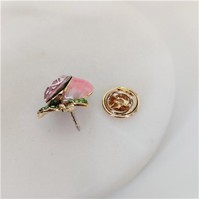 Брошь Персик