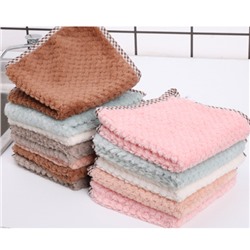 Салфетка из микрофибры с петлей тонкая, 23*22 см