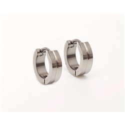 Серьги из стали