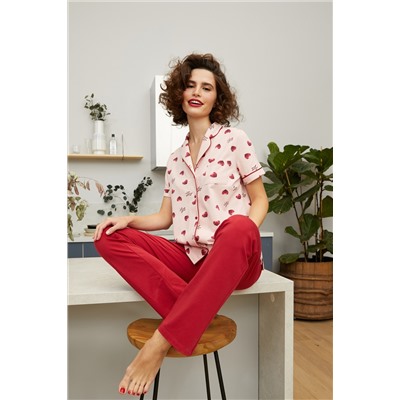 Пижама жакет к/рук, брюки жен Mia Cara SS21WJ327 French Kiss красный/сердечки