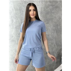 комлект футболка и шорты