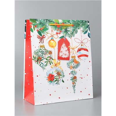 Пакет подарочный новогодний «Ёлка с украшениями », 26×32×12 см