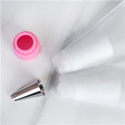 Кондитерские насадки с мешками 25 штук малые в контейнере /основание 18 мм /TW-952  /уп 72/щеточка, гвозди и насадка для эклеров/ПРОМО АКЦИЯ