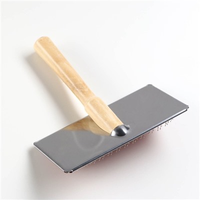 Пуходёрка большая Wood, 12×13 см, узкая, с каплями, деревянная ручка