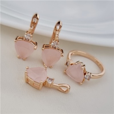 Комплект ювелирной бижутерии коллекция "Дубай" серьги, кулон и кольцо 20 р, покрытие позолота, вставка: фианиты, цвет: розовый матовый, арт.313.175-20