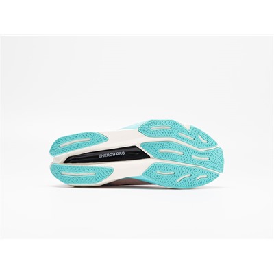 Кроссовки New Balance SC Elite v4
