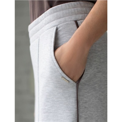 Теплые прямые брюки из эластичного футера трехнитки с начесом