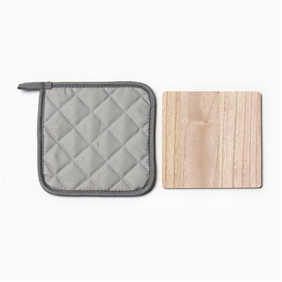 Набор кухонный «Доляна. С Новым Годом»: подставка 15×15 см, прихватка 17×17 см