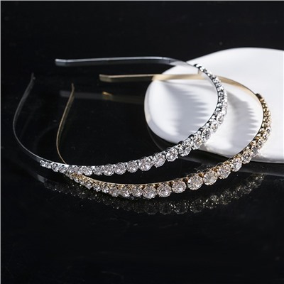 Ободок для волос с кристаллами