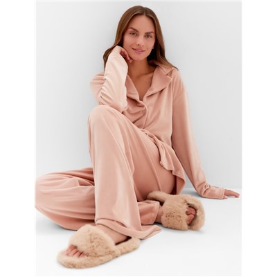 Пижама женская (рубашка, брюки) KAFTAN Plushy, размер 52-54, бежевая