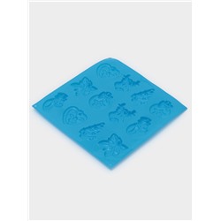 Форма для шоколада новогодняя 3D Доляна «Ёлочные игрушки», силикон, 30×30 см, 12 ячеек, синяя
