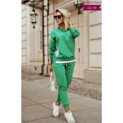 Спортивный костюм #23117189