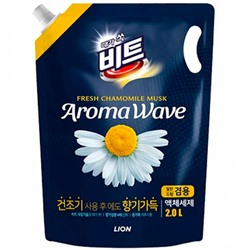 LION BEAT Концентрированное жидкое средство для стирки (Свежая ромашка) 2000 мл