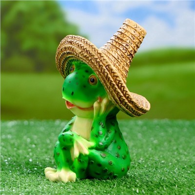 Садовая фигура из полистоуна «Лягушка в соломенной шляпе», 16.5×11×12 см