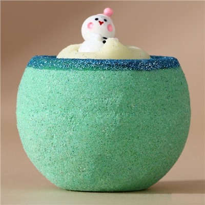 Бомбочка для ванны с игрушкой «Снеговик», 130 г, Чистое счастье