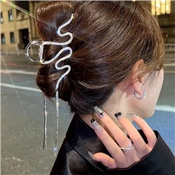 Краб для волос металлический сверкающий Змейка с Цепочками. Цвет: СЕРЕБРО