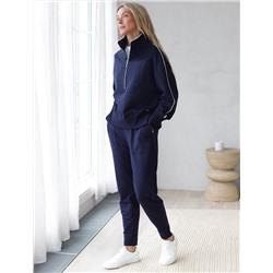 Джемпер из эластичного футера двухнитки с воротом на молнии