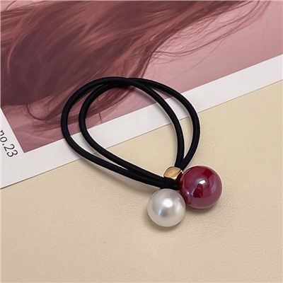 Набор резинок для волос с шариками 5 штук.