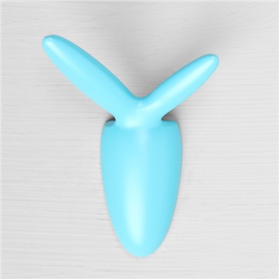 Крючок мебельный CAPPIO RABBIT, двухрожковый, цвет голубой