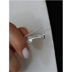 Брошь из серебра с культивированным жемчугом и фианитами родированная Бр-17р1005