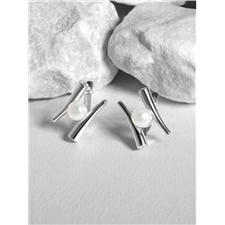 Серьги из серебра с культивированным жемчугом и фианитами родированные 221-10-331р