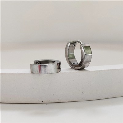 Серьги из стали