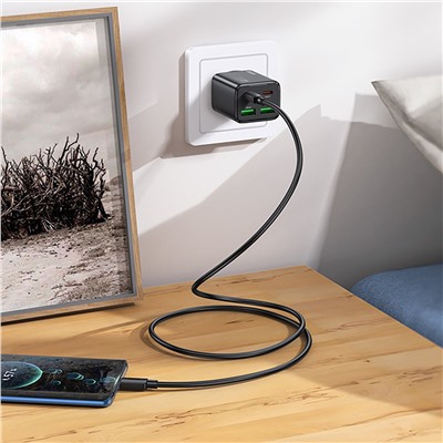 Адаптер Сетевой с кабелем Hoco N55 2Type-C/2USB 3A/20W (Type-C/Type-C) (black)