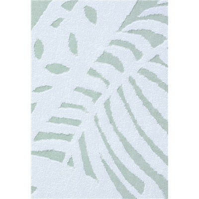 Полотенце с флористическим орнаментом