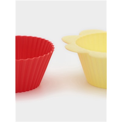 Формы для выпечки кексов Доляна «Риб. Ромашка», силикон, 9×3 см, набор 12 шт., жёлтые, красные