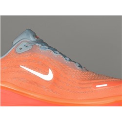 Кроссовки Nike Vomero 18