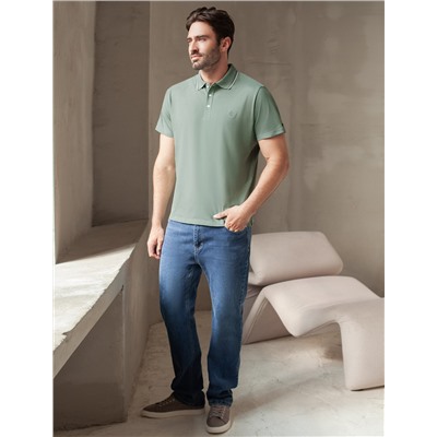 Футболка-поло из фактурного трикотажа