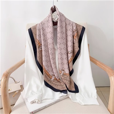 Платок шелковый на голову и шею весенний, мультицвет