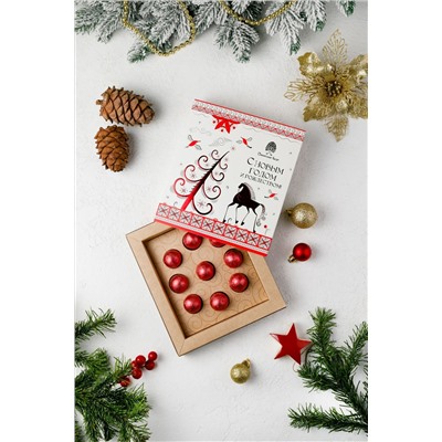 Кедровый грильяж с Клюквой / 120 г / Мезенская роспись / в подарочной обложке