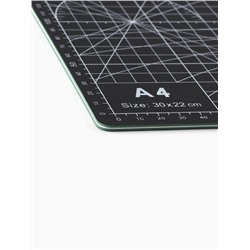 Мат для резки TEIRA, пятислойный, 30×22 см, А4, чёрный