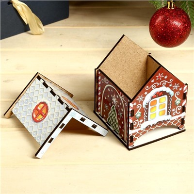 Чайный домик новогодний «Пряничный домик», 10.5×9.5×12 см