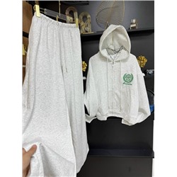 Спортивный костюм #23034951