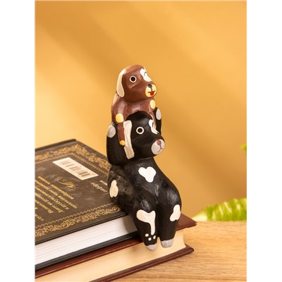 Сувенир «Пёс с щенком», 4.5×4×11 см, дерево