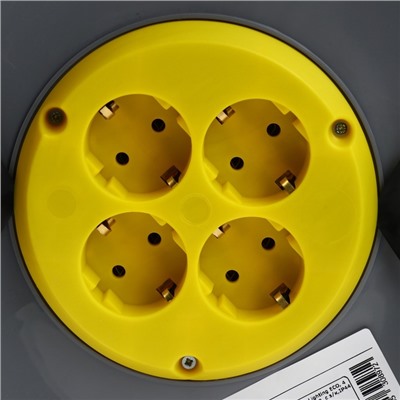 Удлинитель на катушке Luazon Lighting ECO, 4 розетки, 25 м, 10 А, ПВС 3×0.75 мм2, с заземлением, IP44