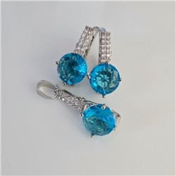 Комплект ювелирной бижутерии коллекция "Дубай" серьги и кулон, покрытие посеребрение, вставка: фианиты и цирконы, цвет: голубой и прозрачный, арт.414.011