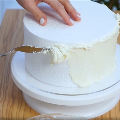 Подложка акриловая, круг d=18 см, h=0,3 см, прозрачная