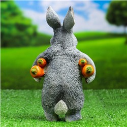 Садовая фигура из полистоуна «Зайка несет морковь», 22×9×13 см