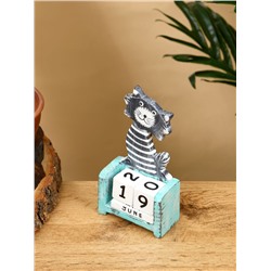 Календарь настольный «Полосатый кот», 7×4×14 см, дерево, чёрно-белый