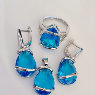 Комплект ювелирная бижутерия серьги, кулон и кольцо 19 р, покрытие: посеребрение, вставка: фианит, цвет: голубой, арт.313.067-19