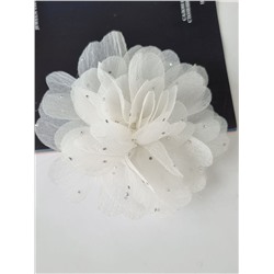 Брошка-заколка Цветок, цвет белый, Уценка. арт. 08.0892