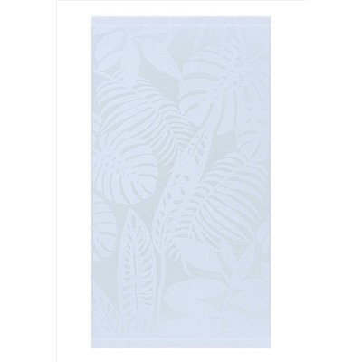 Полотенце с флористическим орнаментом