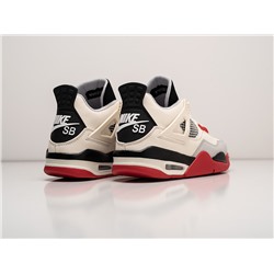 Кроссовки Nike Air Jordan 4 Retro