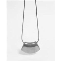 Кулон на цепочке