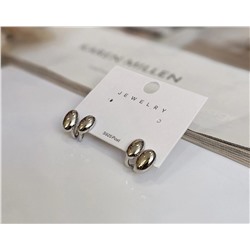 Серьги-гвоздики