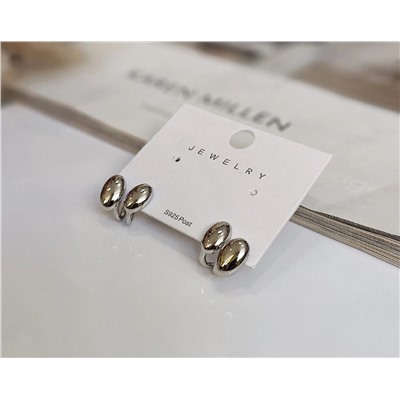 Серьги-гвоздики